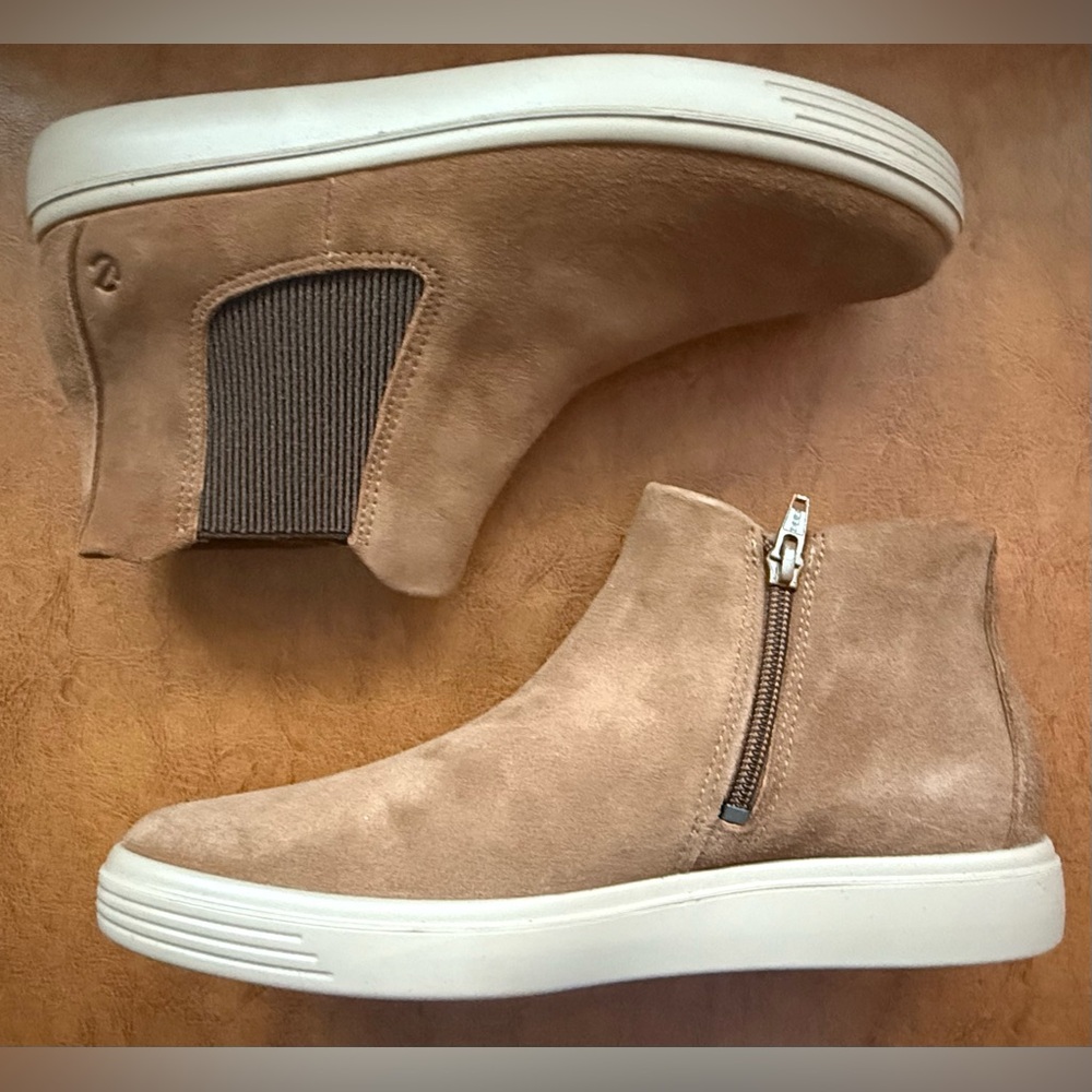 ECCO Classic Sneaker Ankle Boot Camel Nubuck Size 9–9.5 EU40 NWB - Picture 7 of 11